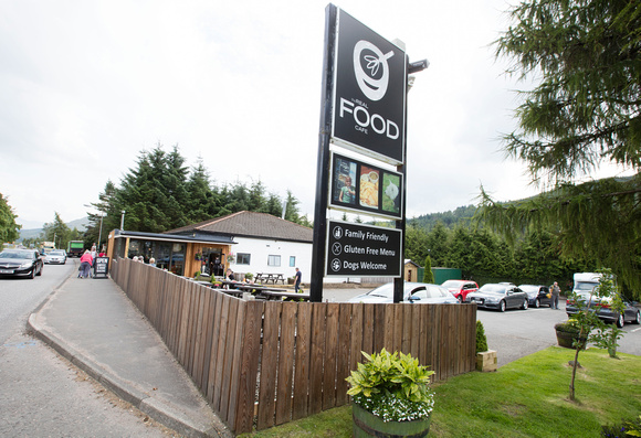 TAM_COWAN_The_Real Food_Cafe_Tyndrum_sw11