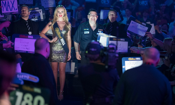 FREE_PIX_WORLDS DARTS Anderson v Wright_sw13