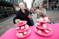 People_Make_Glasgow_Cup_Cakes_free-sw21